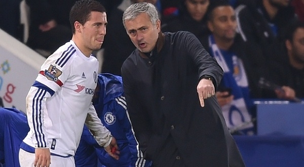 Báo nước Bỉ nghi ngờ Eden Hazard diễn kịch trước mặt Mourinho